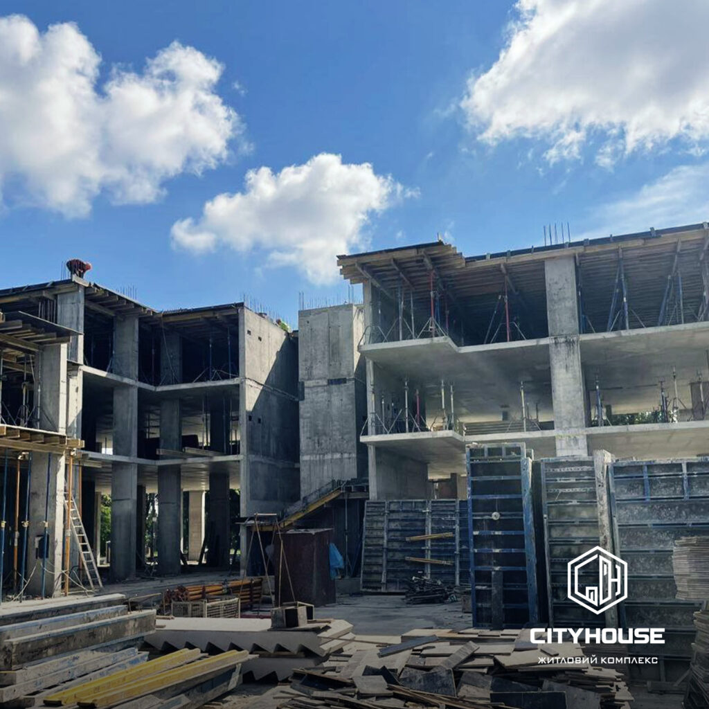 House city хід будівництва Червень