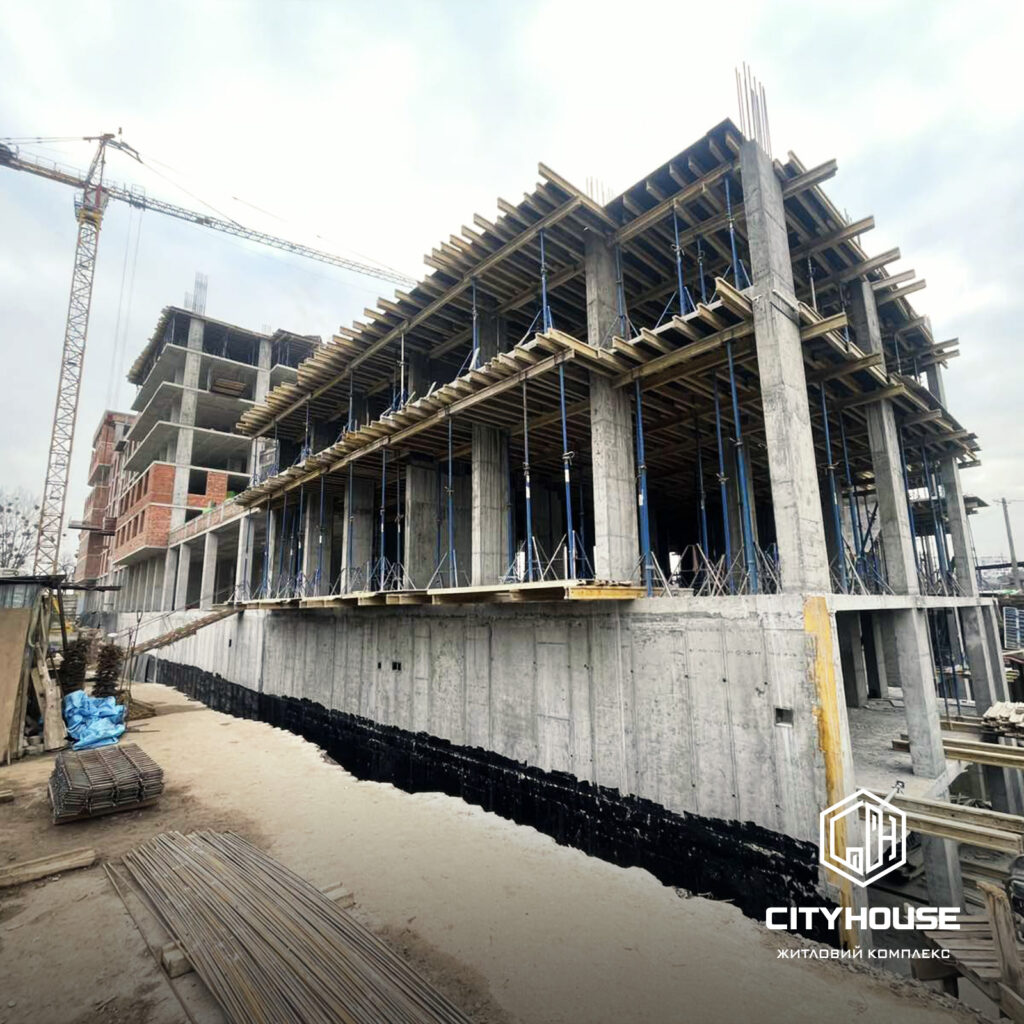 Хід будівництва житлового комплексу в Грудні