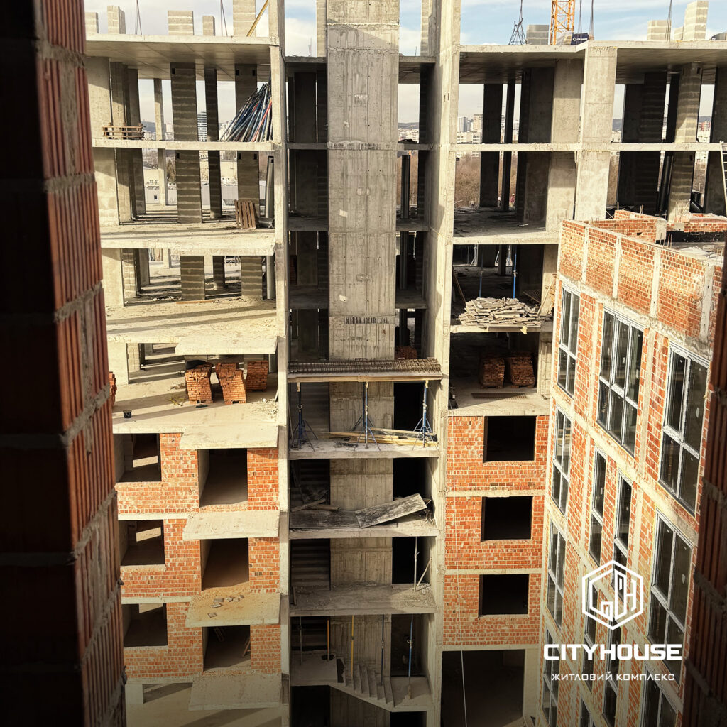 House city хід будівництва Лютий